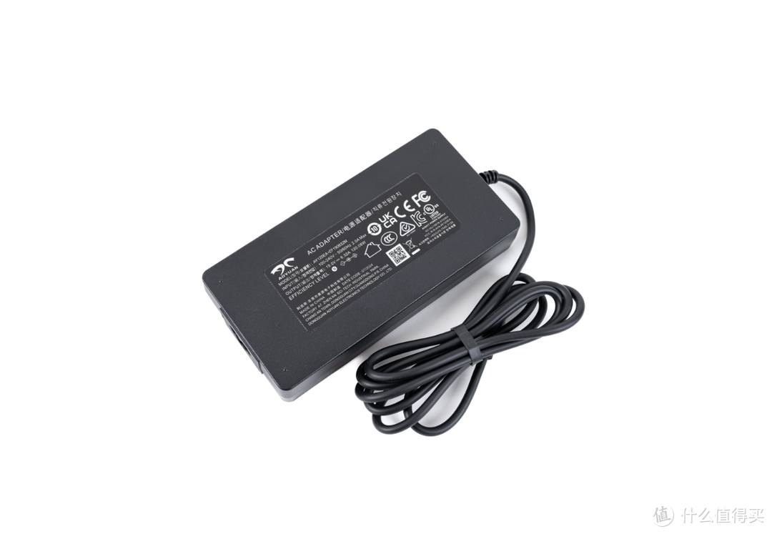 小身材大能量，联想百应迷你主机:BYNUC13NWHI5000开箱测评  第4张