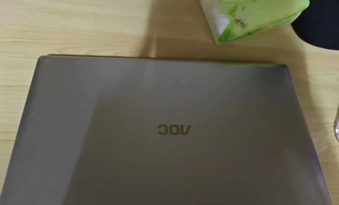 AOC大师N300笔记本，无内存无硬盘，二手价350元值得买吗？