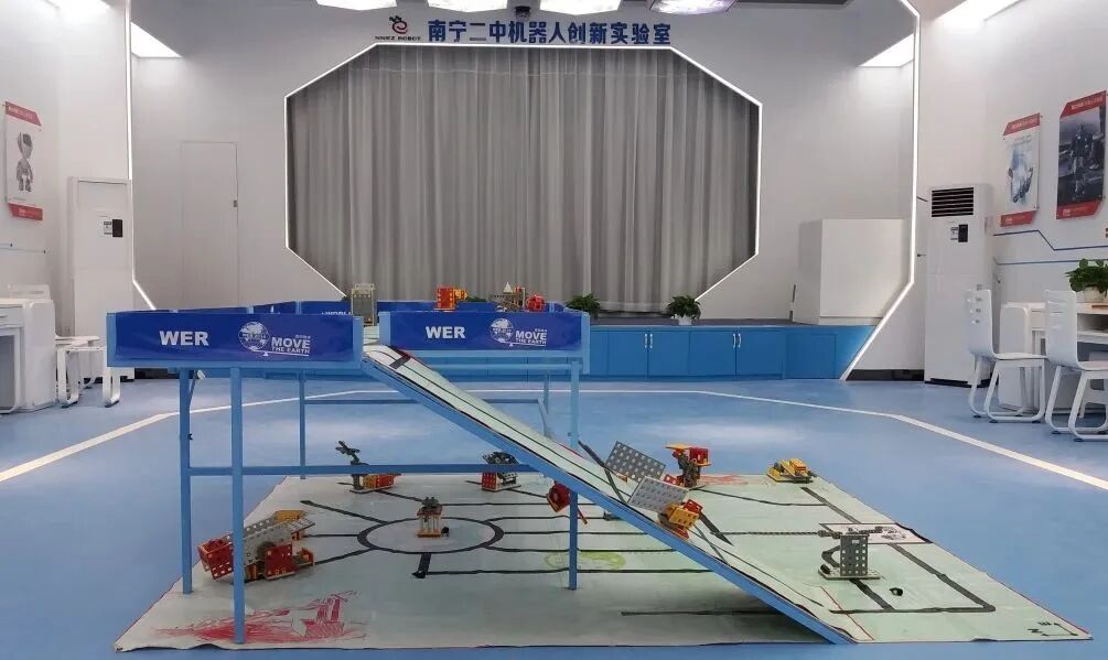 2025年南宁市第二中学科技特长生招生简章