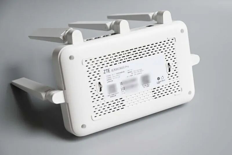 中兴（ZTE）巡天BE3600Pro拆机评测  第8张