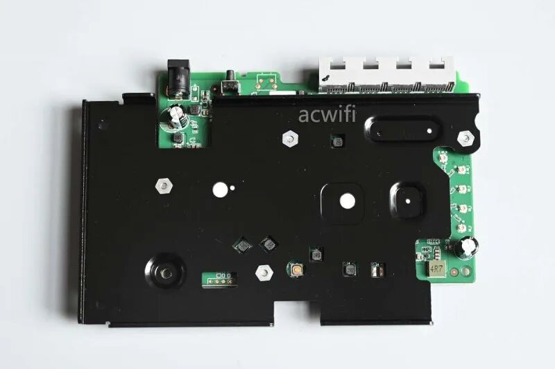 中兴（ZTE）巡天BE3600Pro拆机评测  第14张