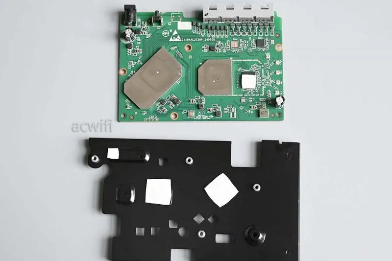 中兴（ZTE）巡天BE3600Pro拆机评测  第17张